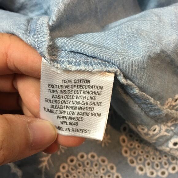 Maison Jules Light Denim flower Dress Size Medium - Picture 6 of 9